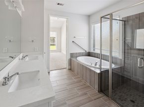 211 Painted Trillium Drive, Conroe TX 77304