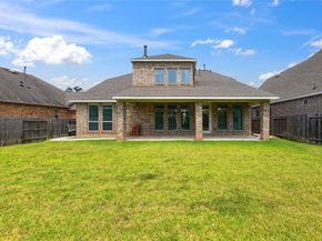 211 Painted Trillium Drive, Conroe TX 77304