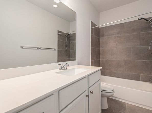 211 Painted Trillium Drive, Conroe TX 77304