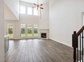 211 Painted Trillium Drive, Conroe TX 77304