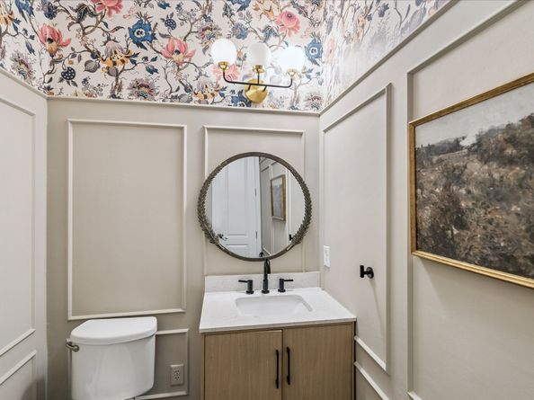 1113 W 18th Street B, Houston TX 77008