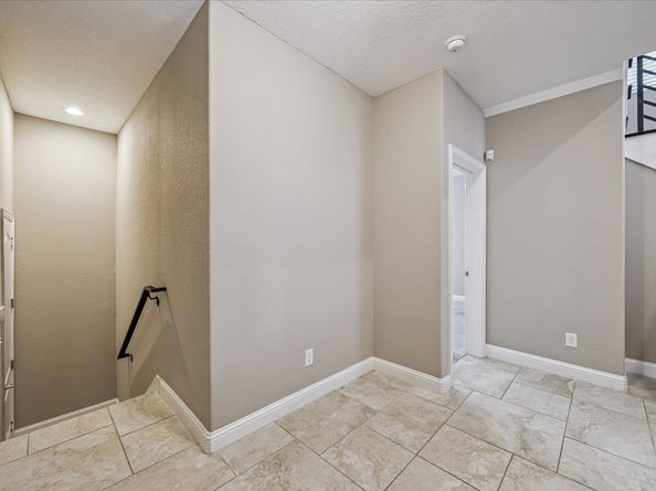 1113 W 18th Street B, Houston TX 77008