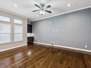 1113 W 18th Street B, Houston TX 77008