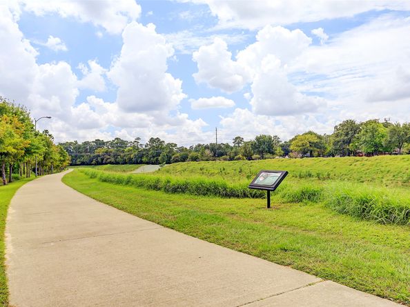 1113 W 18th Street B, Houston TX 77008