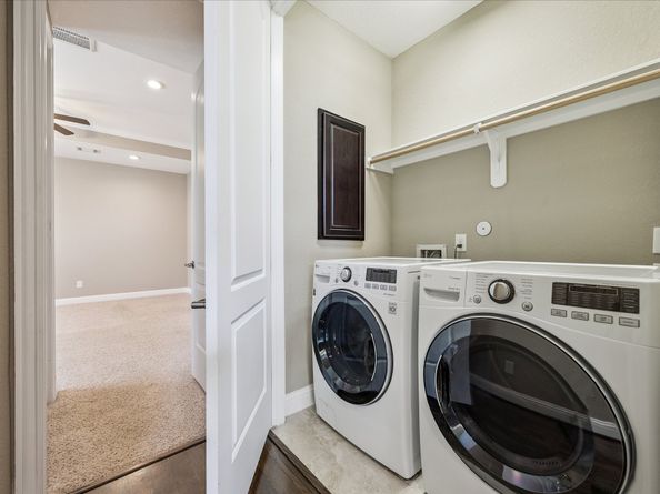 1113 W 18th Street B, Houston TX 77008