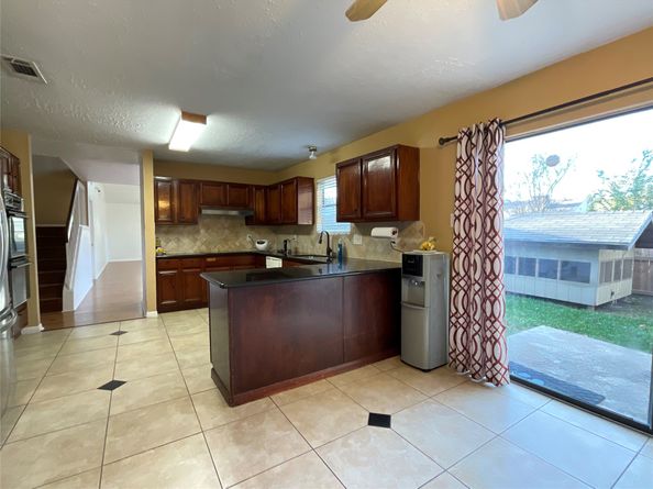 3103 Ashford Bend Drive, Houston TX 77082