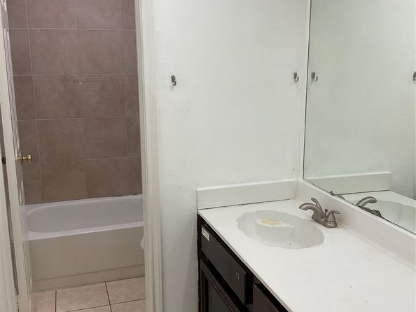 3103 Ashford Bend Drive, Houston TX 77082