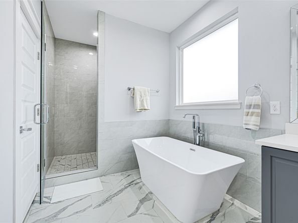 6118 Truro Street, Houston TX 77007