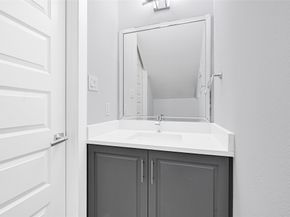 6118 Truro Street, Houston TX 77007