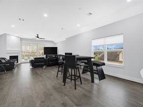 6118 Truro Street, Houston TX 77007