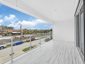 6118 Truro Street, Houston TX 77007