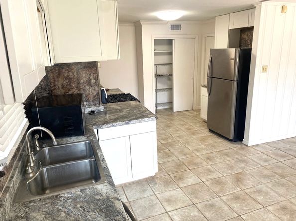 2902 Broadmead Drive, Houston TX 77025