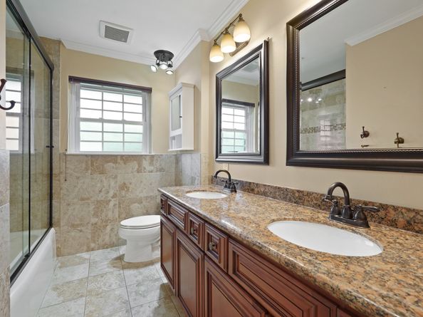 4526 Benning Drive, Houston TX 77035