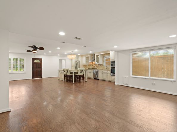 4526 Benning Drive, Houston TX 77035