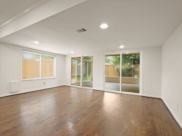 4526 Benning Drive, Houston TX 77035