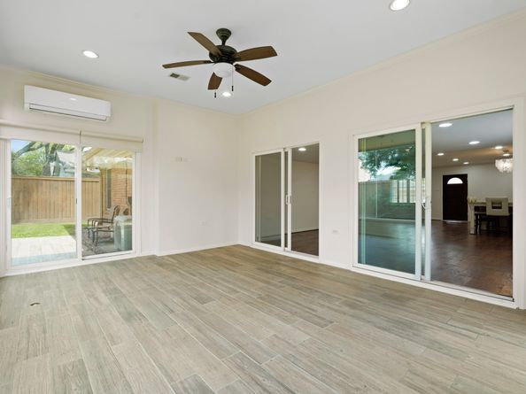 4526 Benning Drive, Houston TX 77035