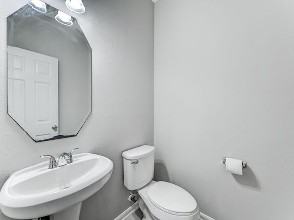 4706 Mint Trail, Houston TX 77066