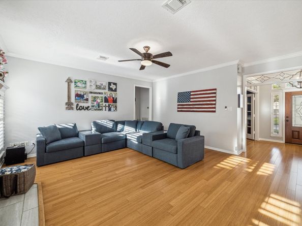 2103 Mountain Lake Drive, Kingwood TX 77345