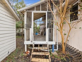 2909 Sherman Street, Houston TX 77003