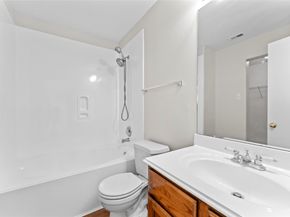 802 Blanchard Hill Lane, Houston TX 77047