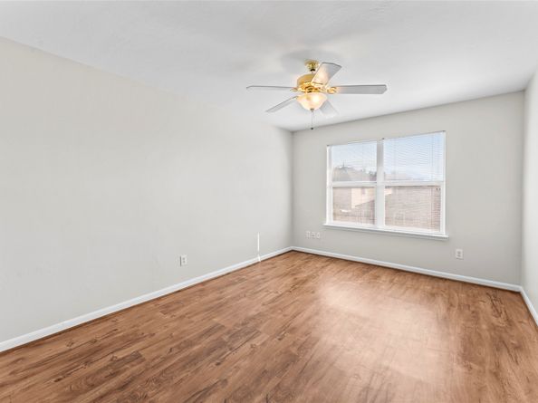 802 Blanchard Hill Lane, Houston TX 77047