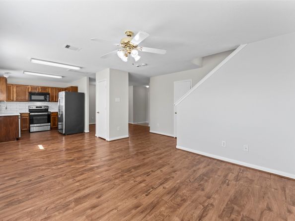 802 Blanchard Hill Lane, Houston TX 77047