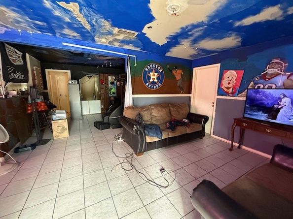 4334 Spring Valley Road, Houston TX 77041