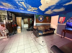 4334 Spring Valley Road, Houston TX 77041