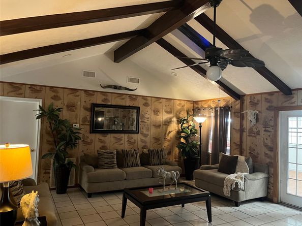9271 Kempwood Drive, Houston TX 77080
