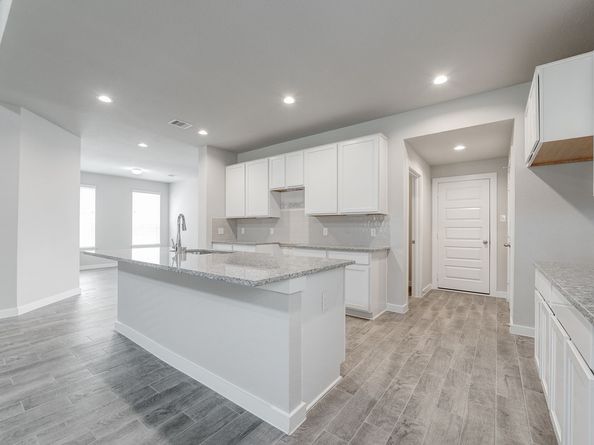 2004 Sugarberry Gully Lane, Conroe TX 77301