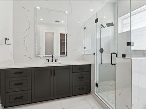 818 E 24th Street, Houston TX 77009