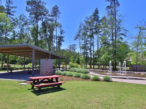 214 Sierra Stream Lane, Conroe TX 77304