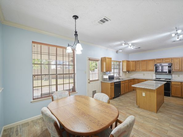 16215 Wemyss Bay Road, Houston TX 77095