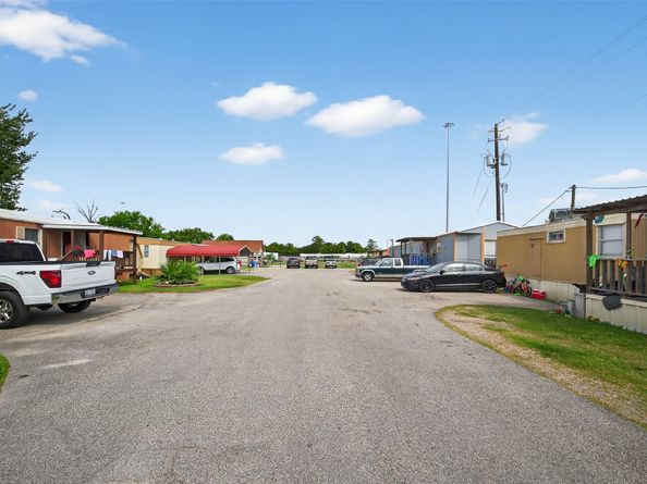 16809 Market Street, Channelview TX 77530