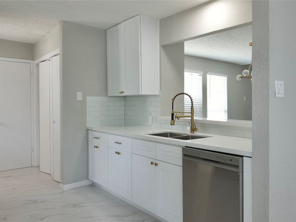 5111 Pinewilde Drive, Houston TX 77066