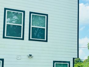 8330 Parker A and B Road A, Houston TX 77078