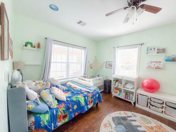 5221 Claremont Street, Houston TX 77023