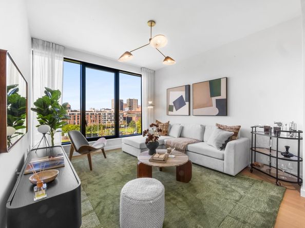 387 8th St 2D, Jersey City NJ 07302