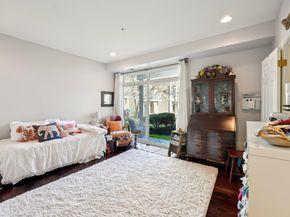 428 Newburgh Ct 428, West New York NJ 07093