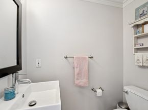 428 Newburgh Ct 428, West New York NJ 07093