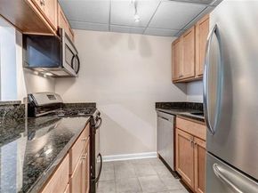 186 Wayne St 320D, Jersey City NJ 07302