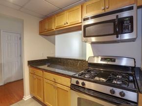 186 Wayne St 320D, Jersey City NJ 07302