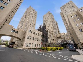 4 Beacon Way 1404, Jersey City NJ 07304