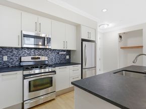 4 Beacon Way 1404, Jersey City NJ 07304