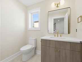 140A Weigands Lane, Secaucus NJ 07094