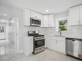 209 71st St, Guttenberg NJ 07093