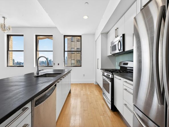 4 Beacon Way 1409, Jersey City NJ 07304