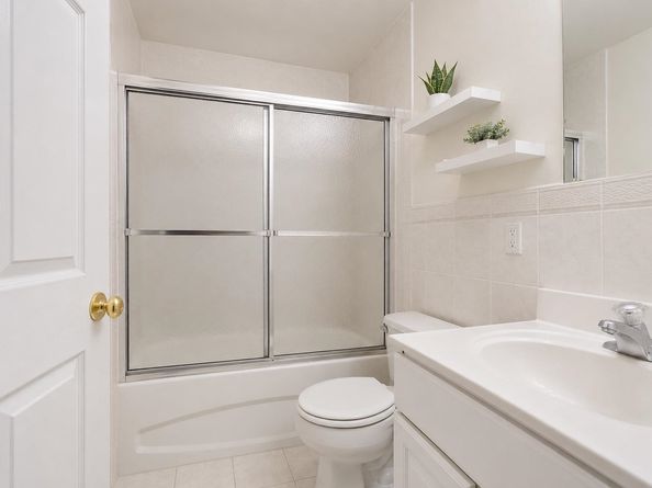 218 Jackson St 7A, Hoboken NJ 07030