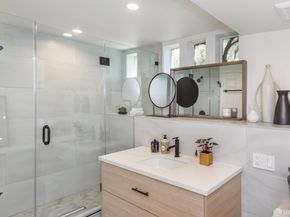 1 Hoffman Avenue A, San Francisco CA 94114