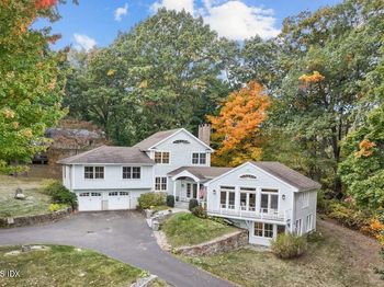 201 Shore Road